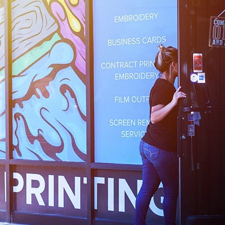 Discovertee screen printing and embroidery entrance